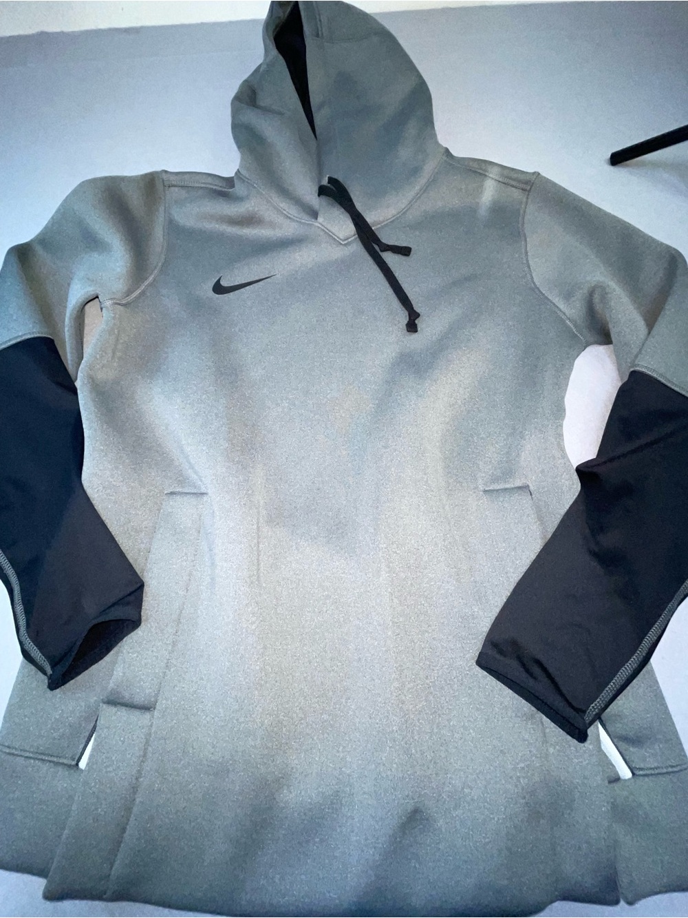Mens Nike Sportswear Pullover Hoodie Sweatshirt Gray/Black Size M CI4406-051 214